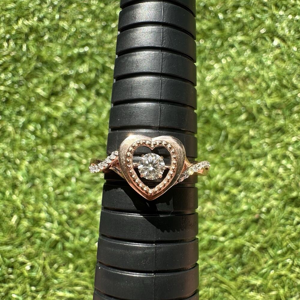 Djoy‎ Heart Ring 925 Sterling Silver Size 9 Moving Center Stone Engagement